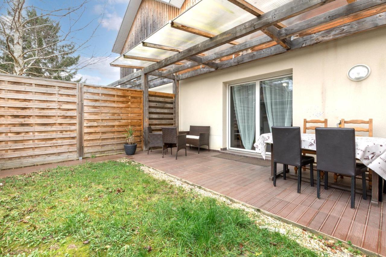 Le Duplex Chessy - 15Min From Disneyland - 2 Private Parkings - Garden - Kingsize & Queensize Bed - Supermarket Behind The House Εξωτερικό φωτογραφία